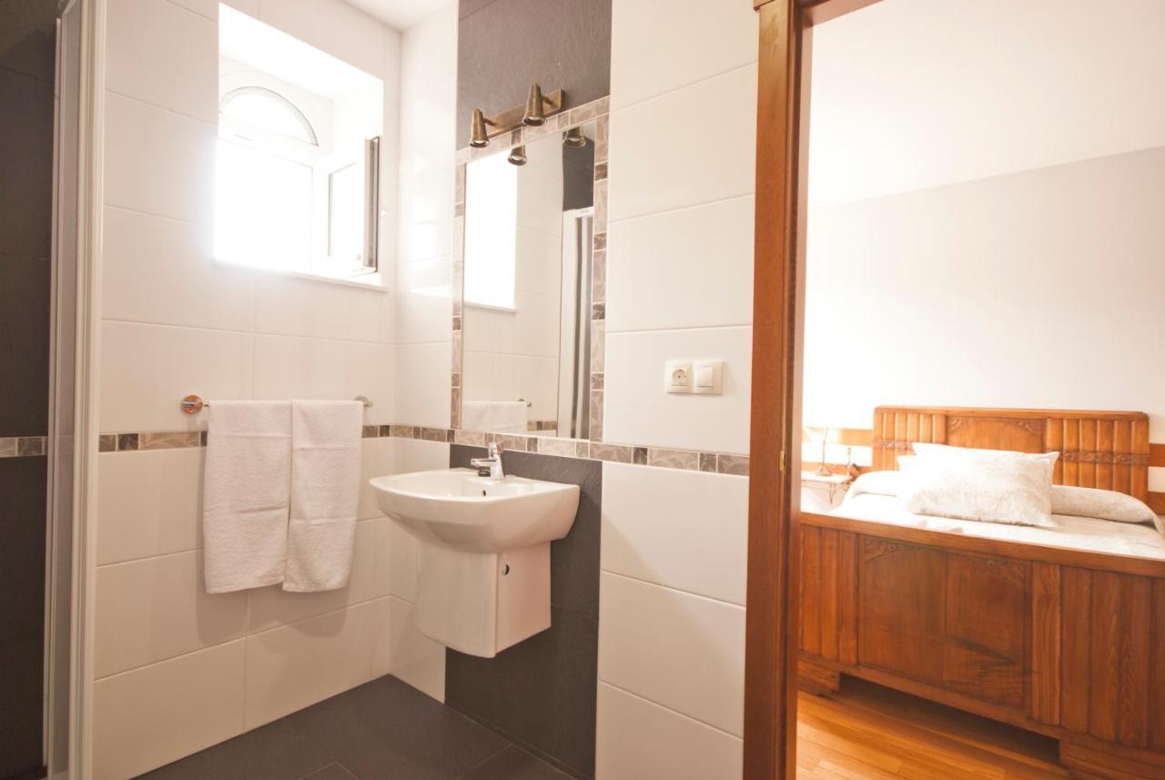As Vinas Hotell Viveiro Eksteriør bilde
